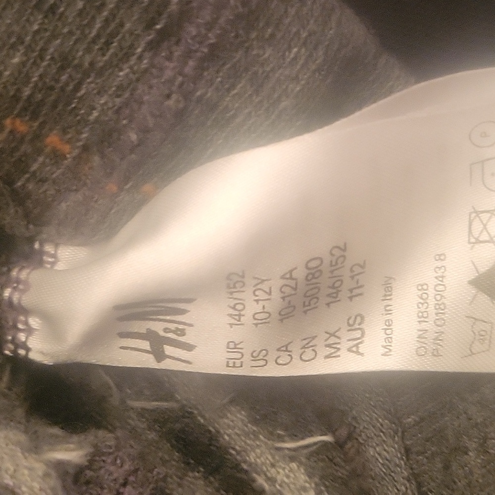 H&M 10-12 footless black and gray tiger stripe tights - Picture 3 of 3